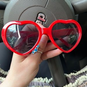 heart glasses